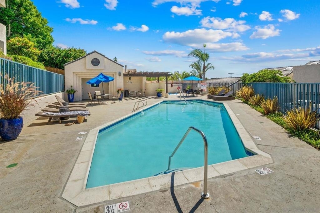 933 Hygeia Avenue - Photo 9