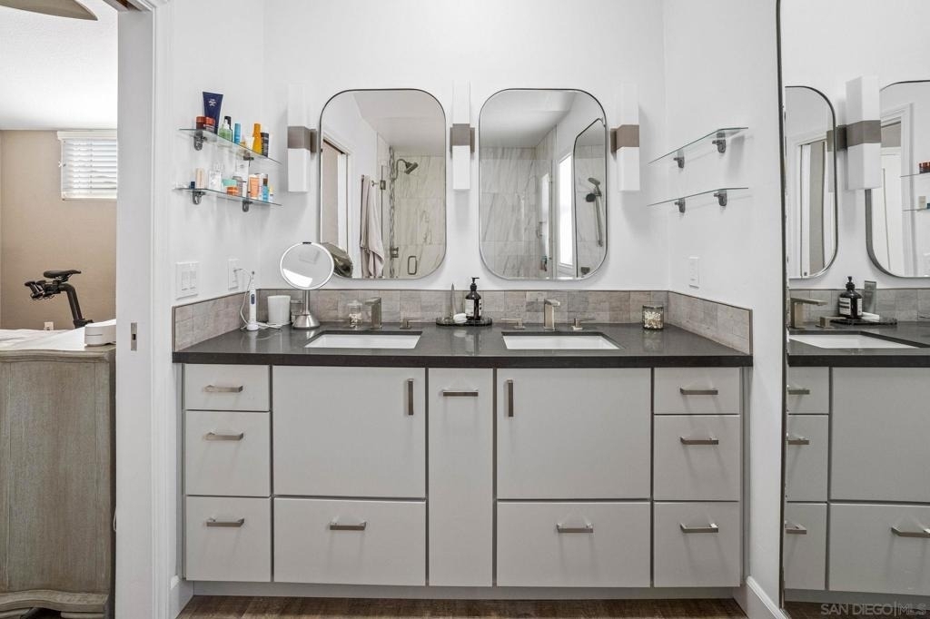 933 Hygeia Avenue - Photo 5