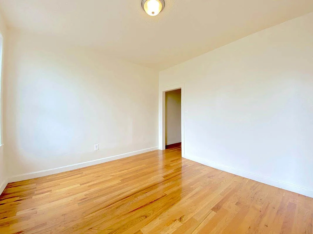 566 West 162nd Street - Photo 5