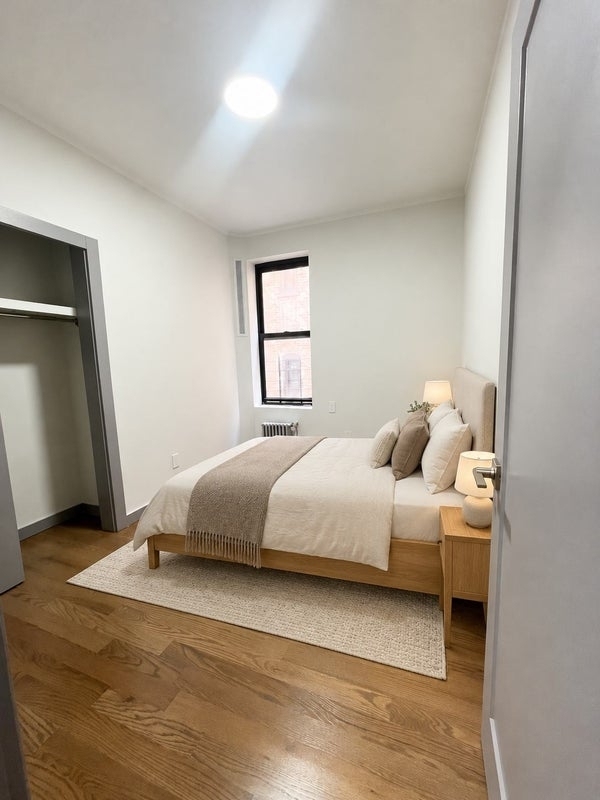 560 West 163rd Street - Photo 7
