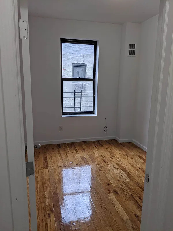 560 West 163rd Street - Photo 3