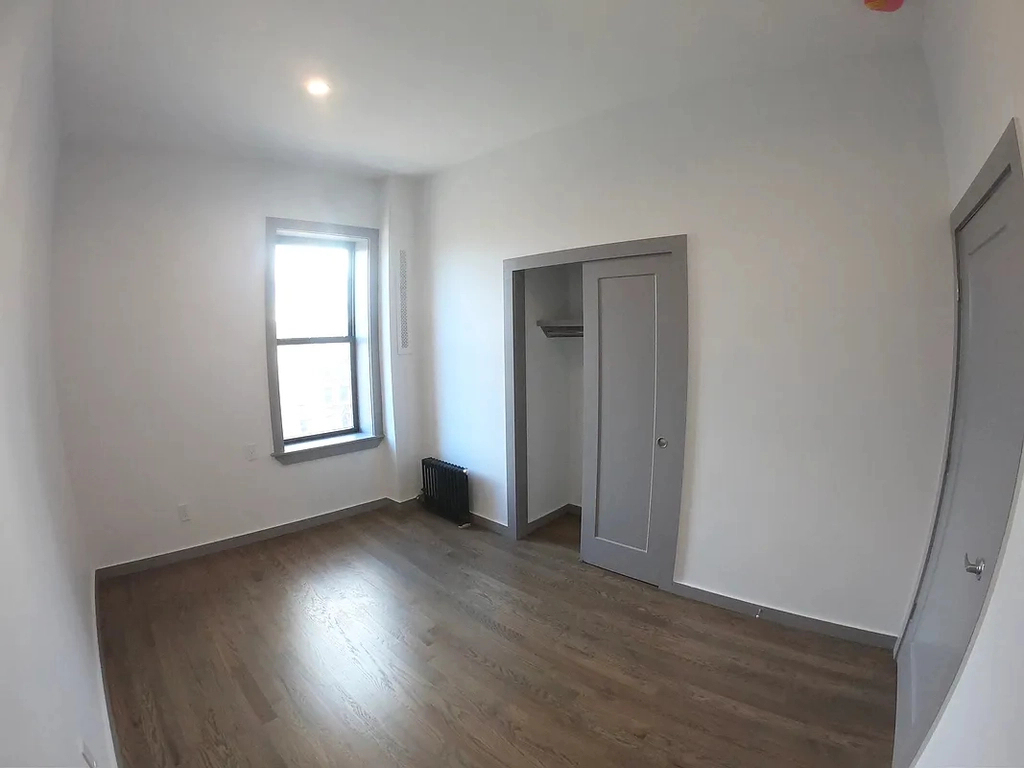 560 West 163rd Street - Photo 4
