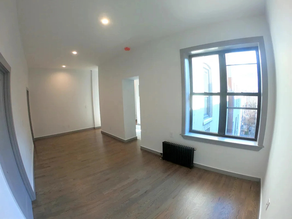 560 West 163rd Street - Photo 8