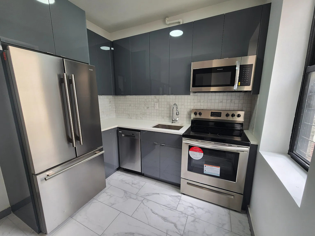 560 West 163rd Street - Photo 1