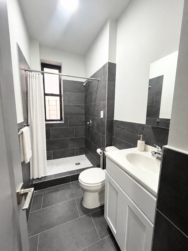 560 West 163rd Street - Photo 2