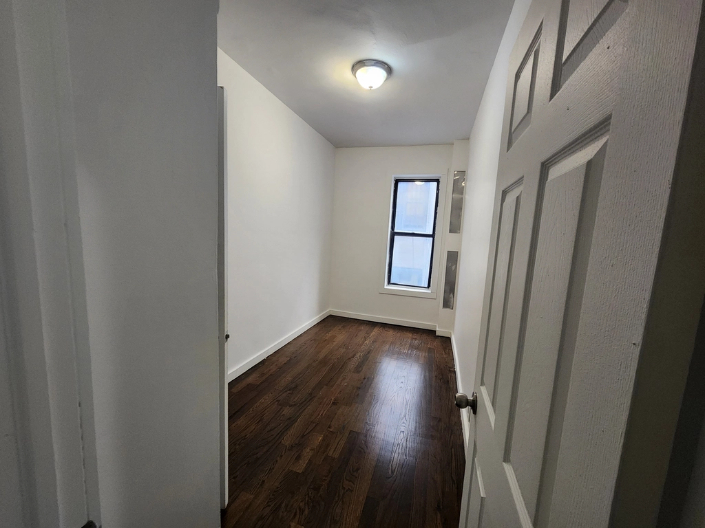 569 West 171st Street - Photo 6