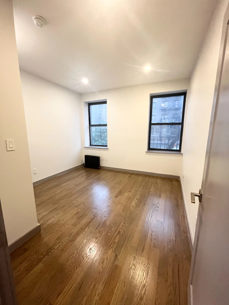 601 West 176th Street - Photo 9