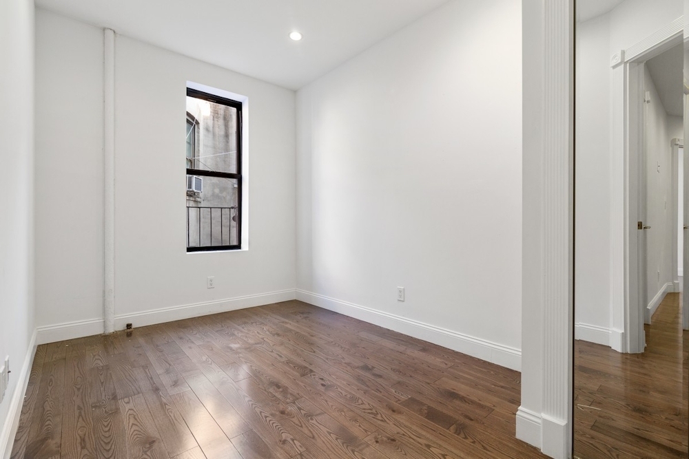 3620 Broadway -  - Photo 7