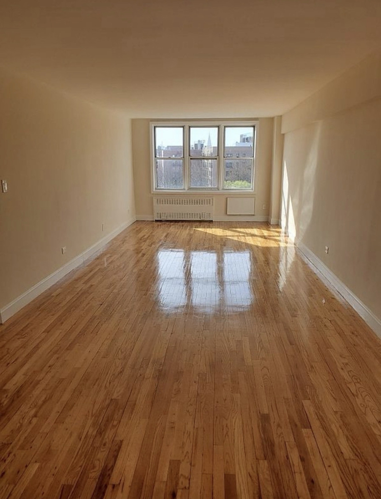 47 Hamilton Avenue - Photo 0