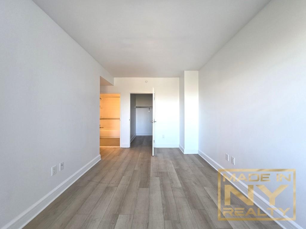 62-11 108th Street - Photo 12