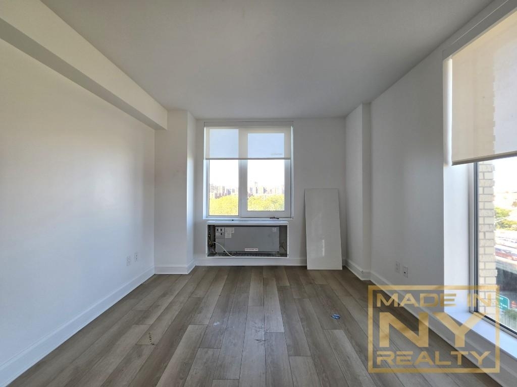62-11 108th Street - Photo 3