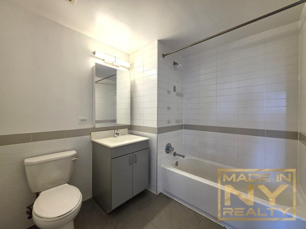 62-11 108th Street - Photo 10