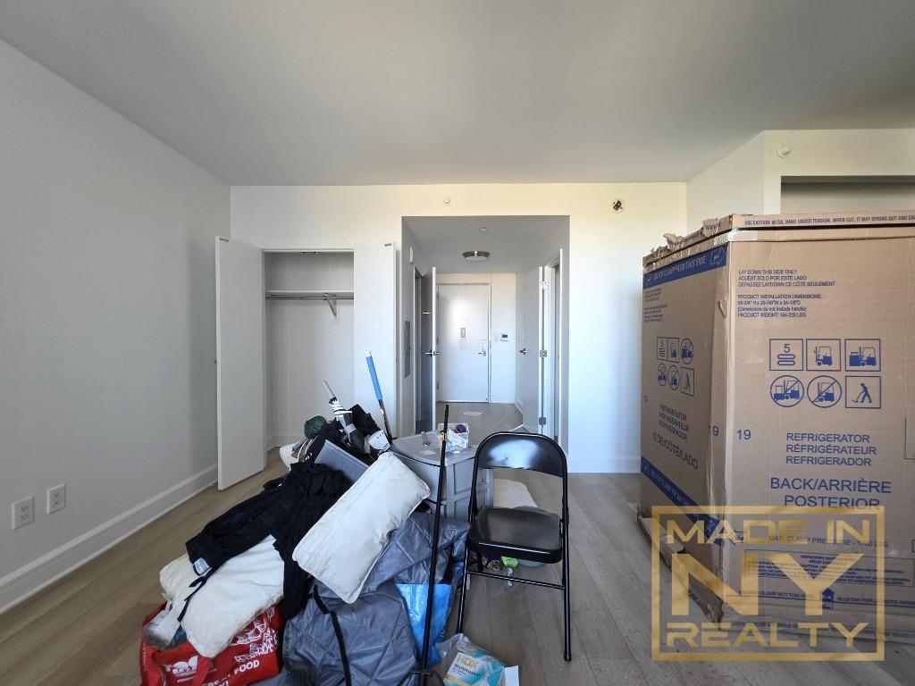62-11 108th Street - Photo 3