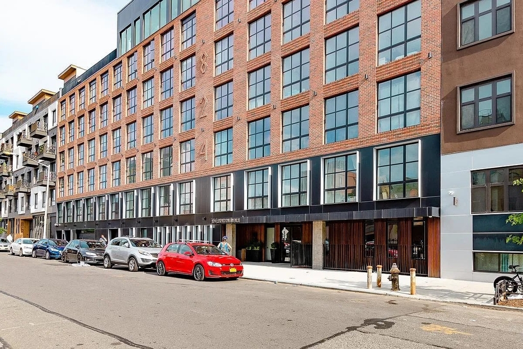 824 Lexington Avenue - Photo 13