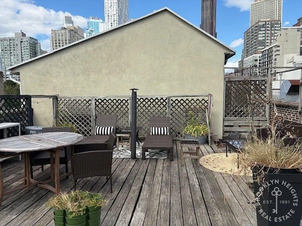 373 Pacific St. - Photo 5
