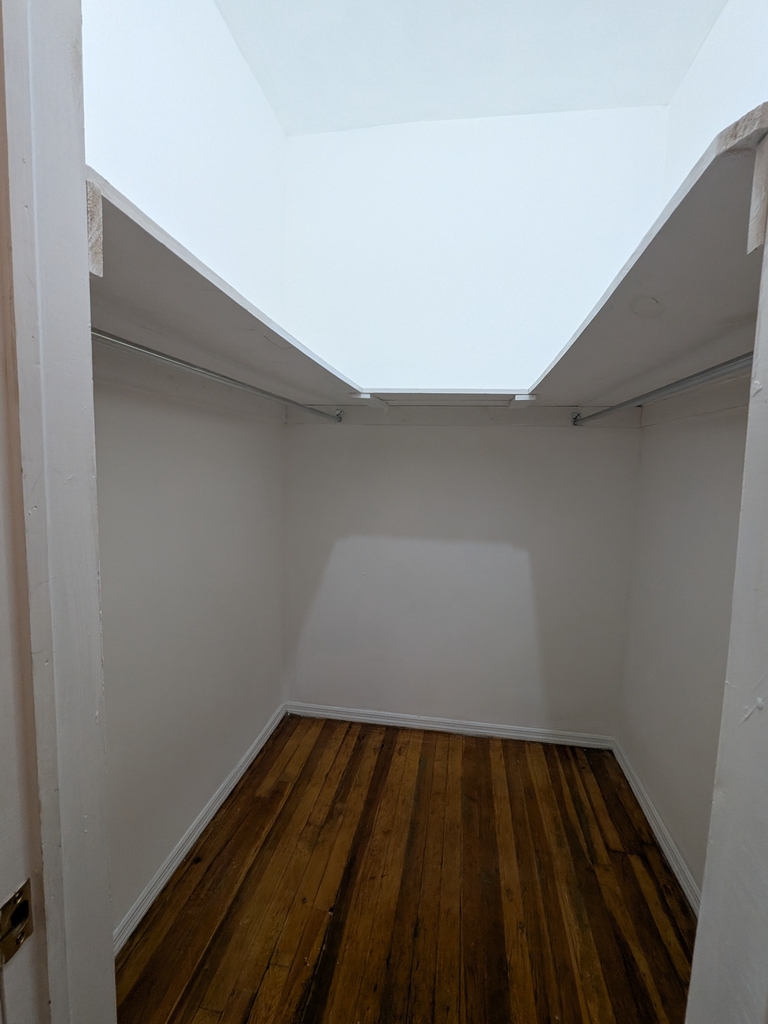 1803 Riverside Drive - Photo 12