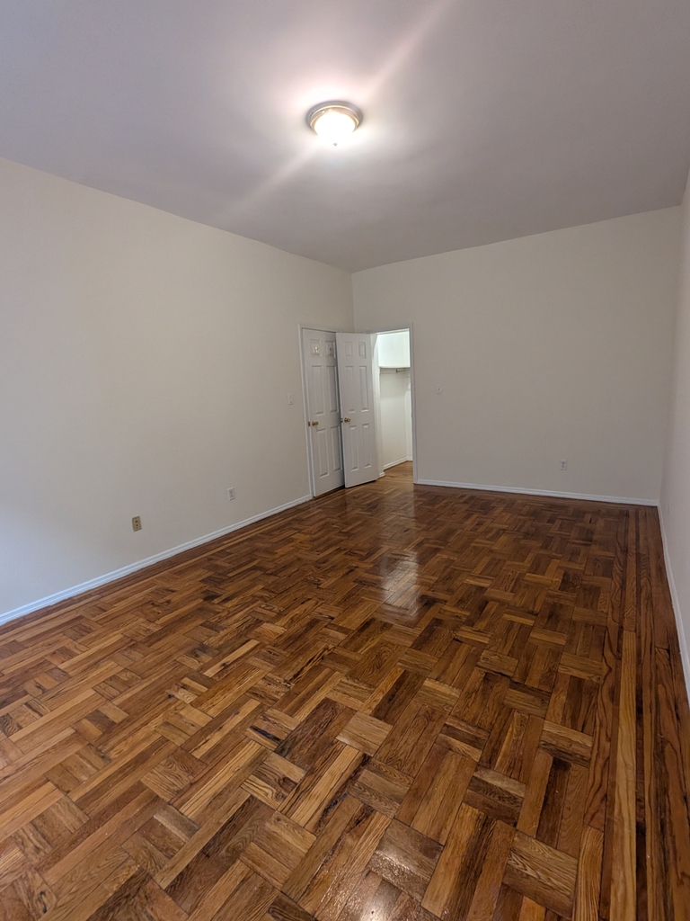 1803 Riverside Drive - Photo 6