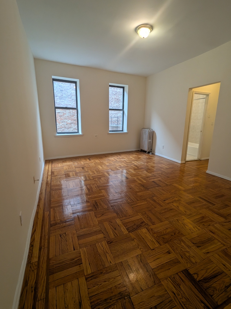 1803 Riverside Drive - Photo 0