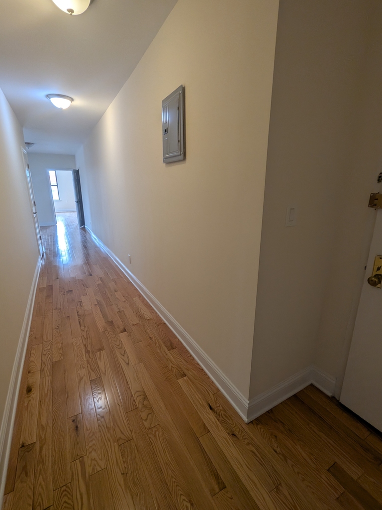 1803 Riverside Drive - Photo 6