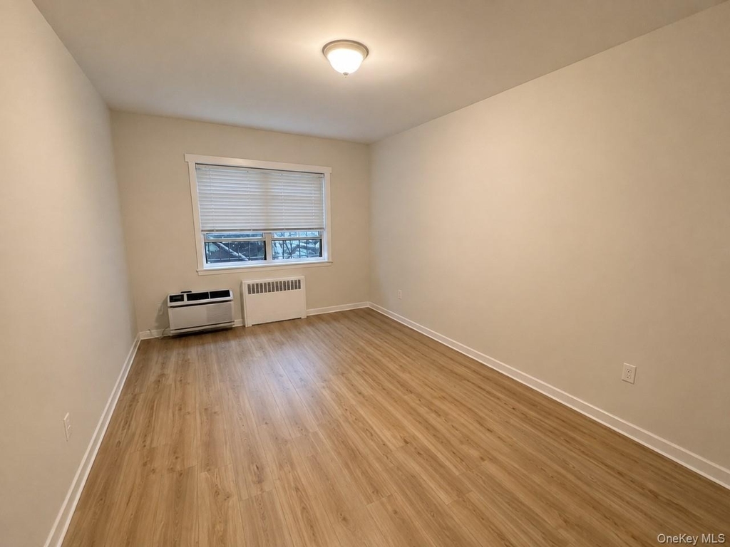 4027 74th Street - Photo 7