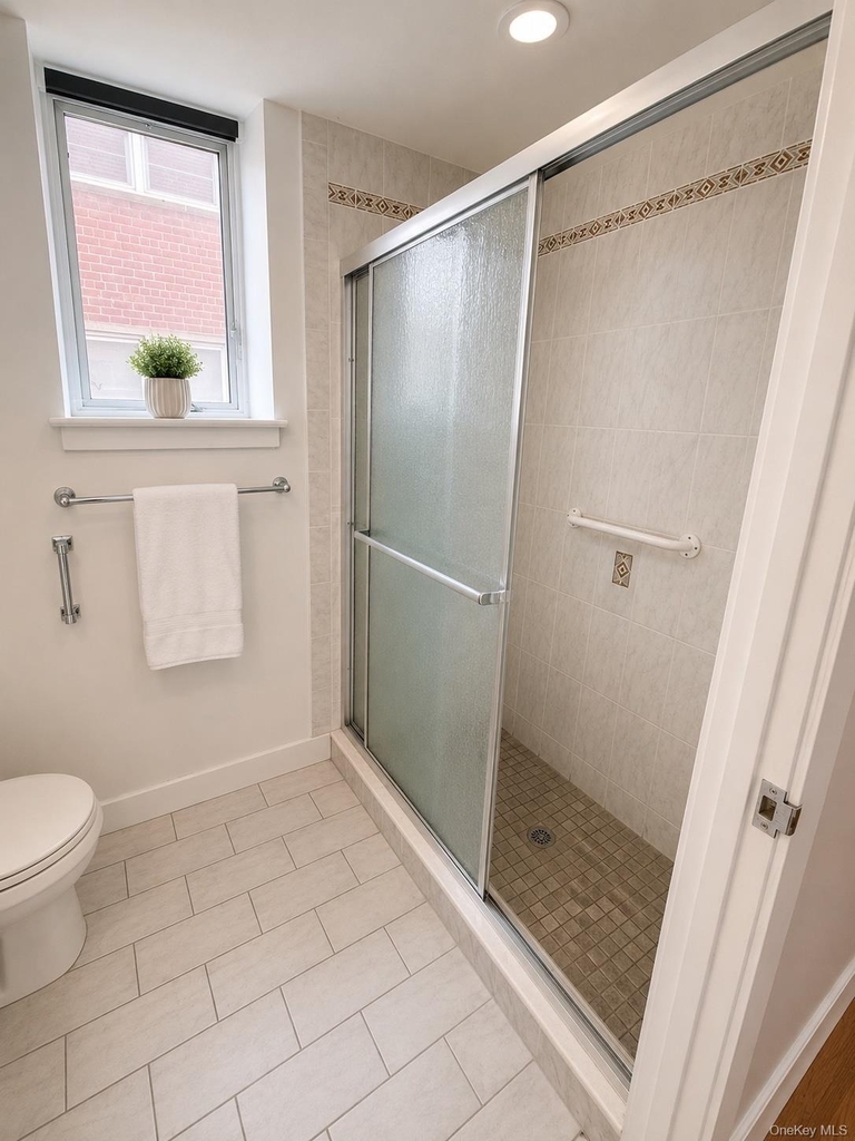 10 Canterbury Road - Photo 8