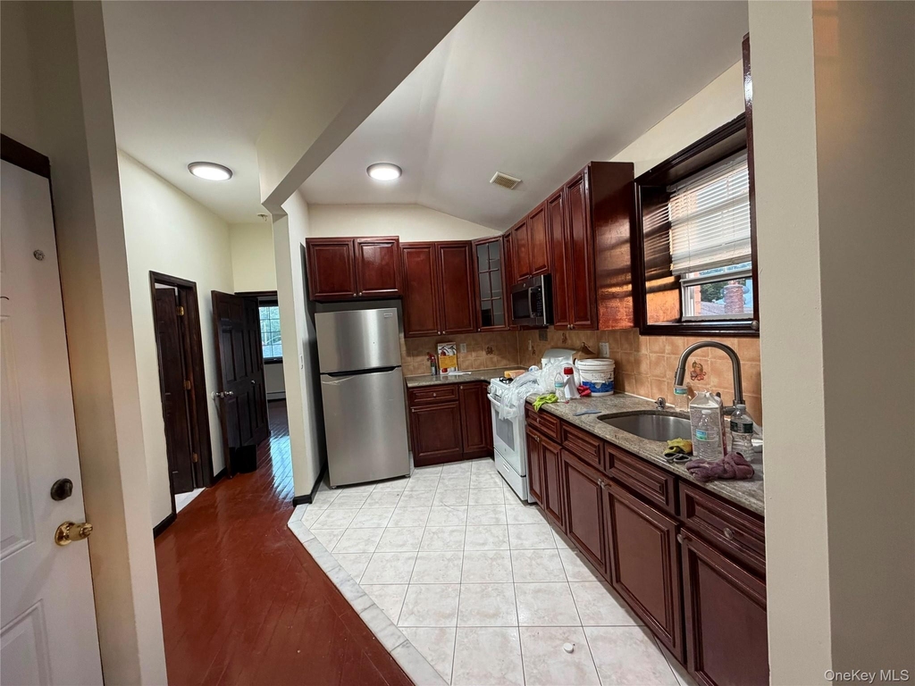 8440 102nd Avenue - Photo 1