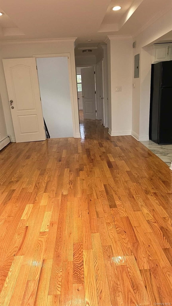 155-41 115th Avenue - Photo 4