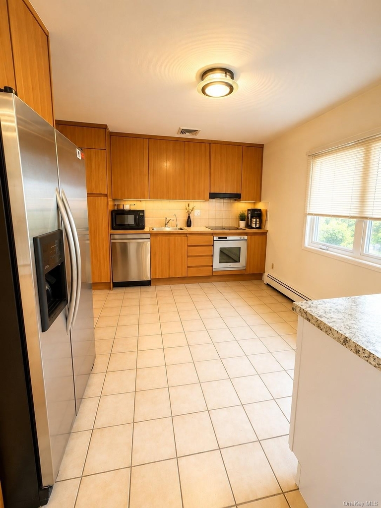 7 Pine Street - Photo 4