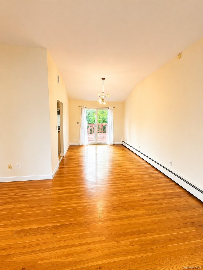 7 Pine Street - Photo 3