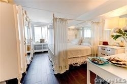 170 W Broadway - Photo 2
