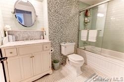170 W Broadway - Photo 3