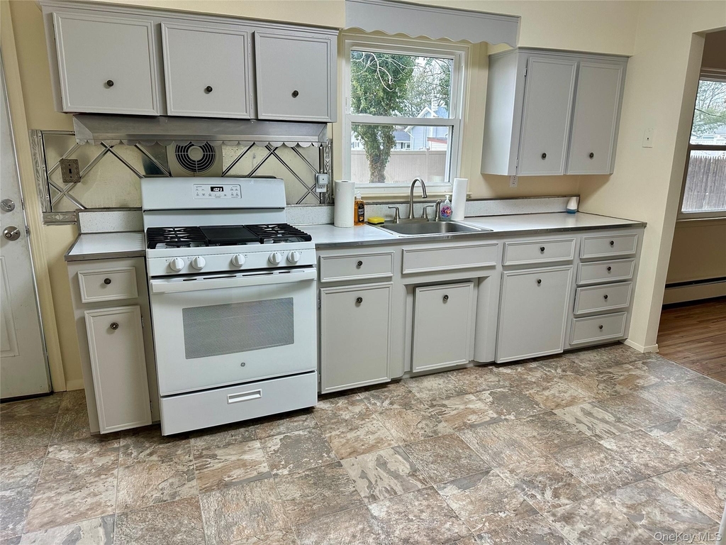 74 Clifton Place - Photo 2
