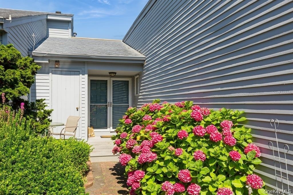 34 Harbour Drive - Photo 1