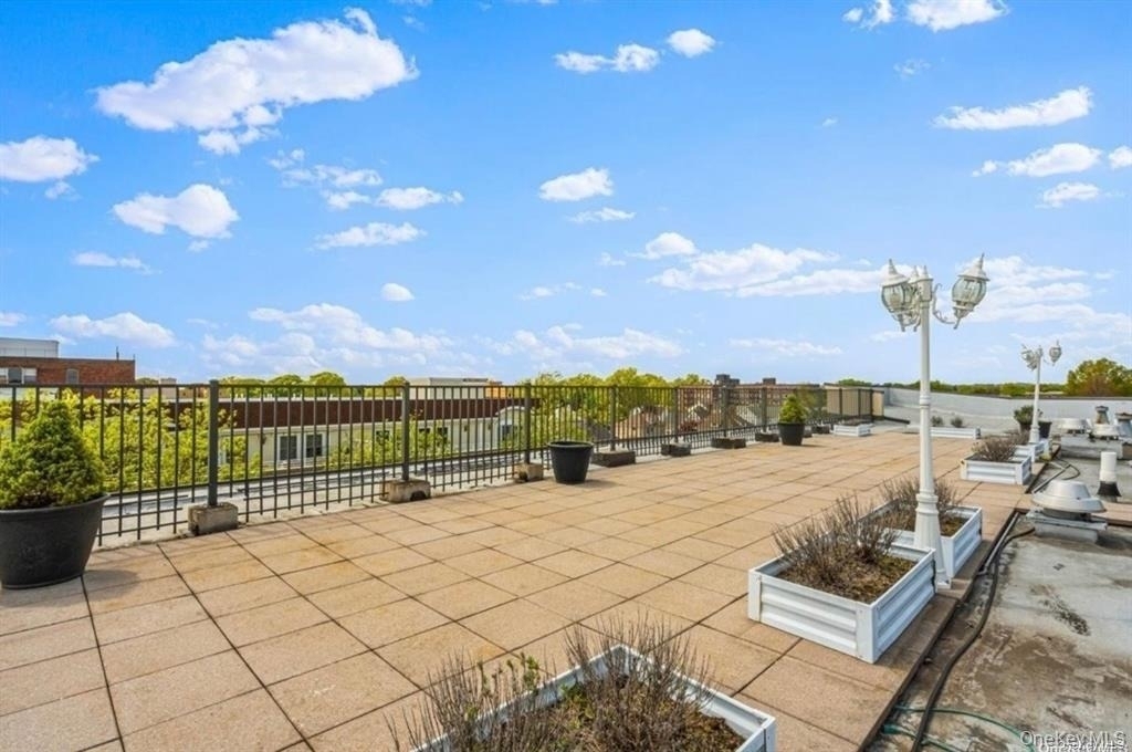 142 Main Street - Photo 14