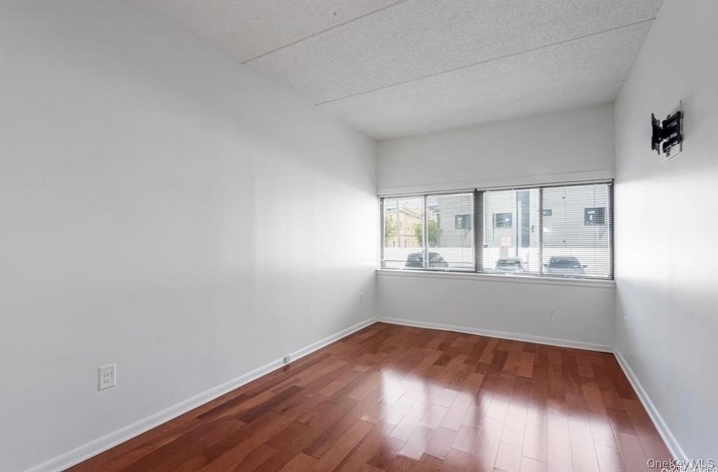 142 Main Street - Photo 9