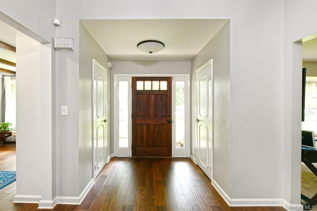 73 Alton Avenue - Photo 2