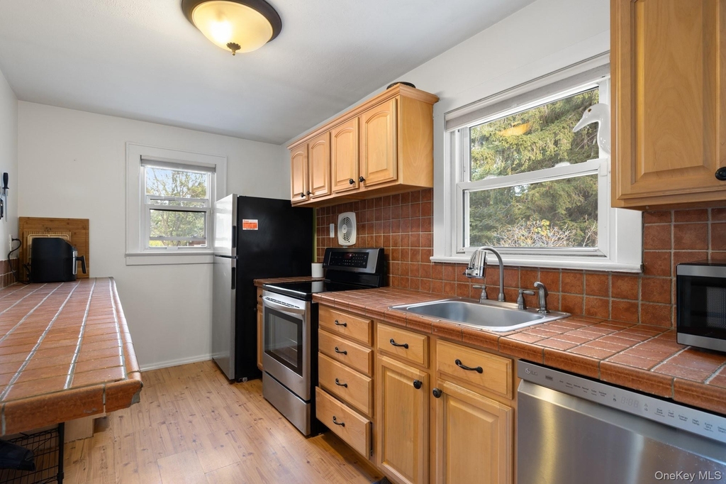12 Ingersoll Street - Photo 11