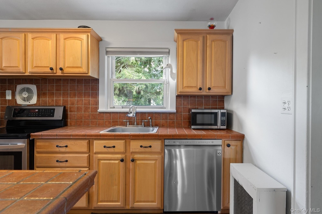12 Ingersoll Street - Photo 10