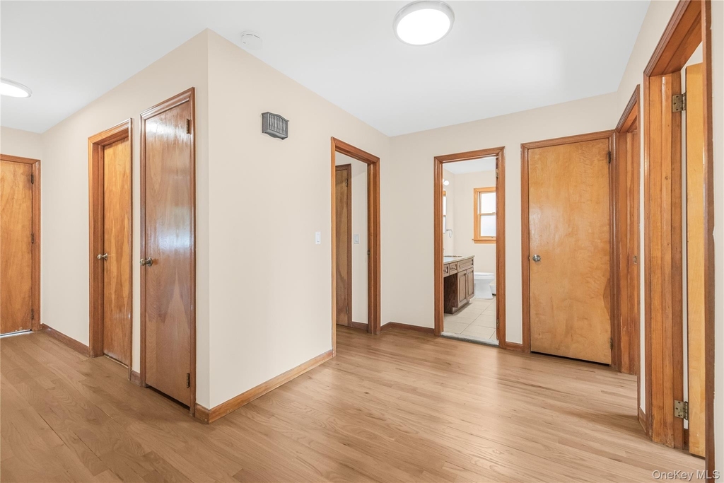 99 Clarendon Avenue - Photo 3