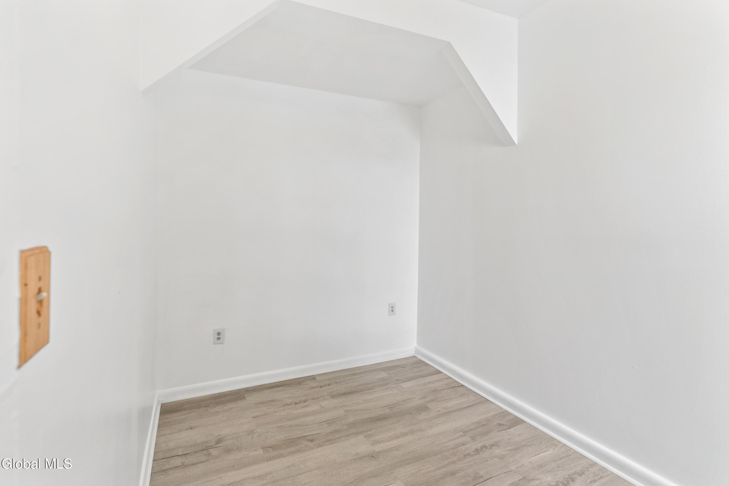 89 2nd Avenue - Photo 21