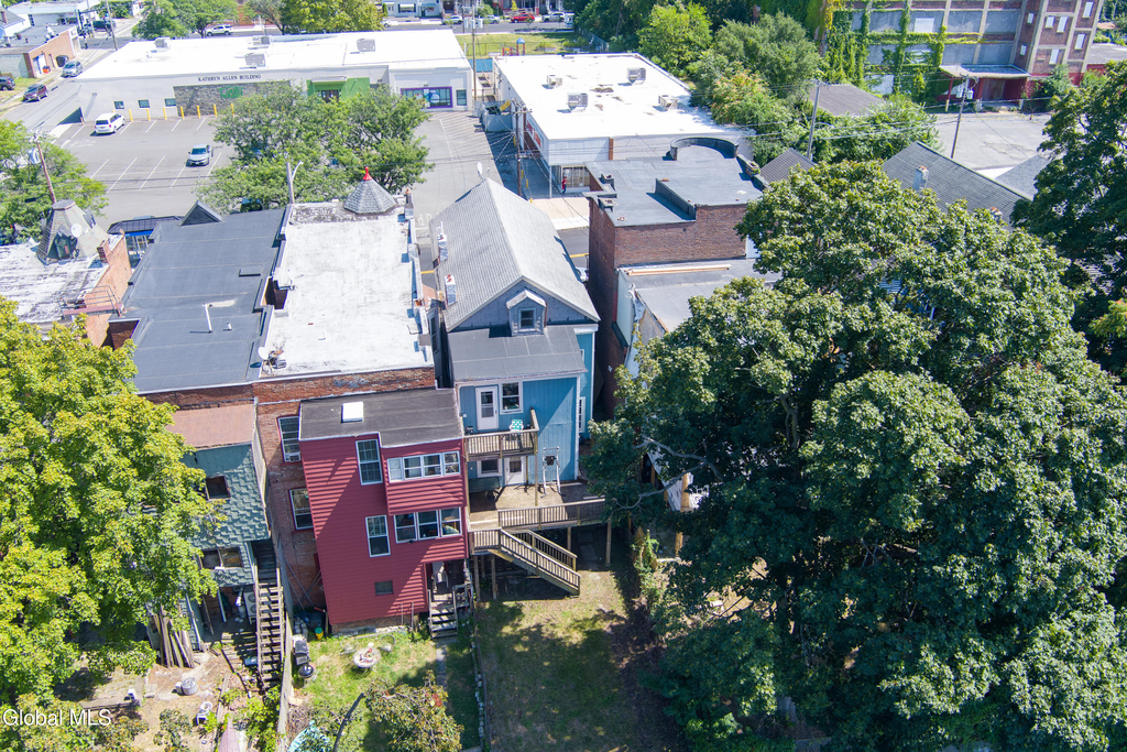 89 2nd Avenue - Photo 35