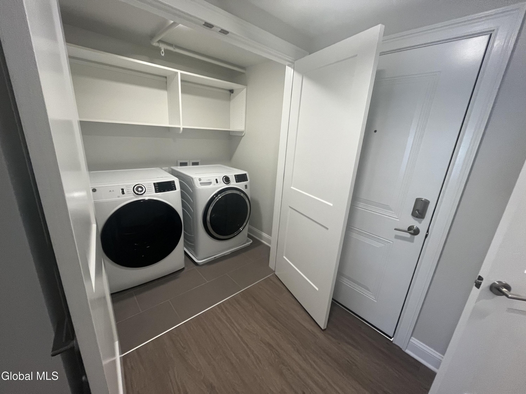 200 Broadway - Photo 4