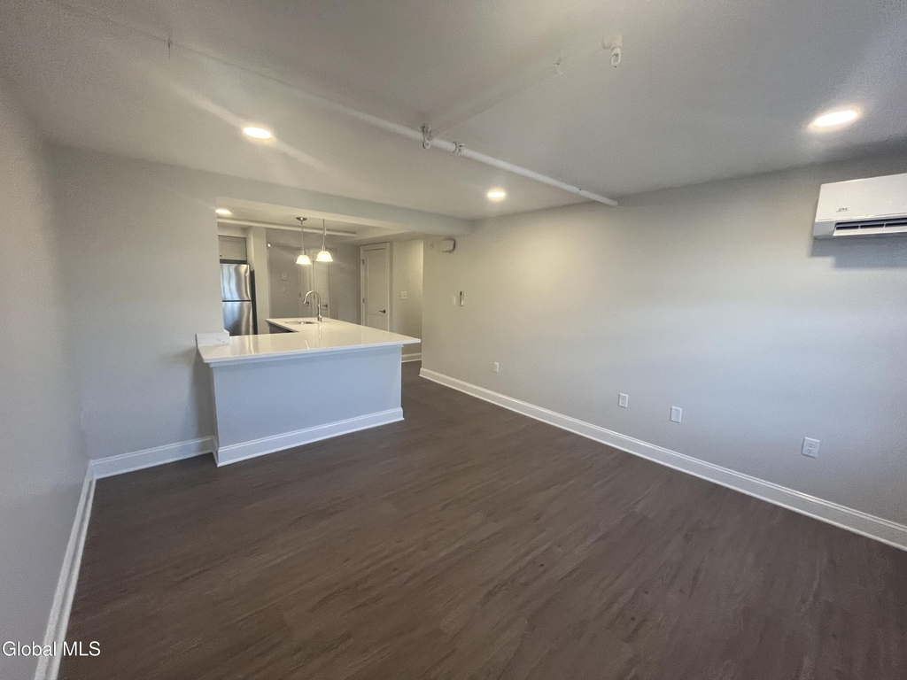 200 Broadway - Photo 1