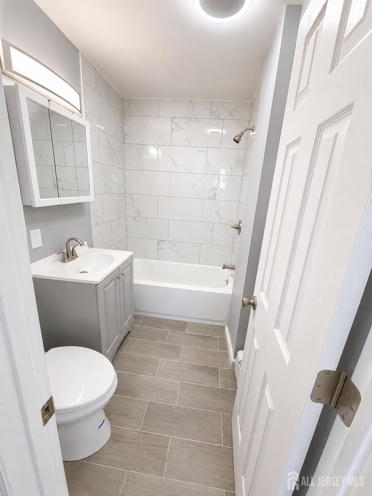 49 Lincoln Court - Photo 4