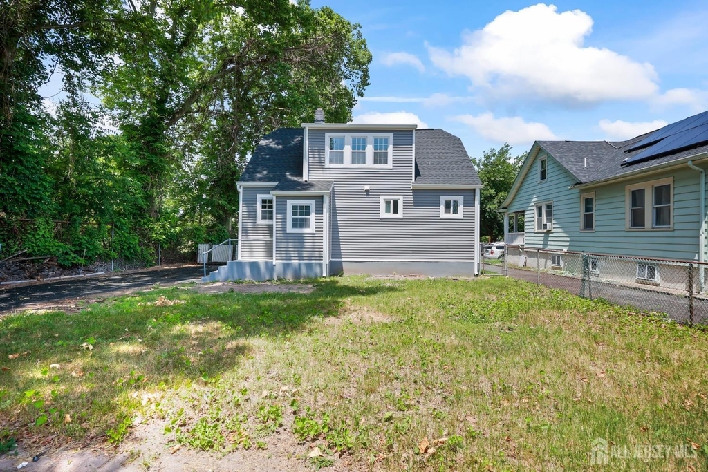 5 Monument Avenue - Photo 36