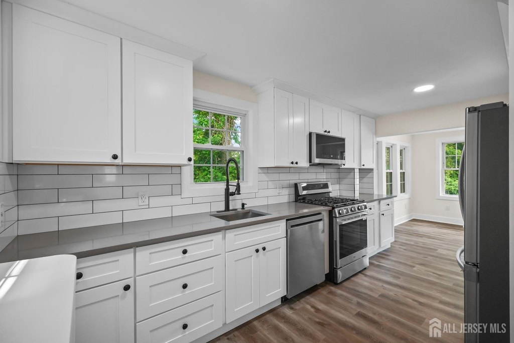 5 Monument Avenue - Photo 14