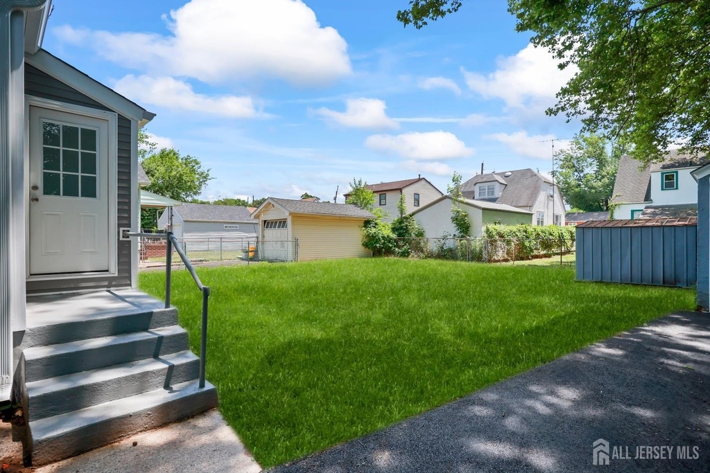 5 Monument Avenue - Photo 37