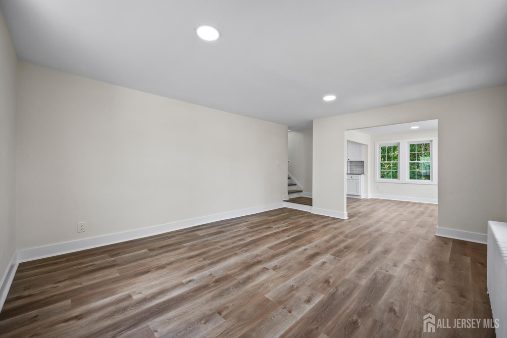 5 Monument Avenue - Photo 6