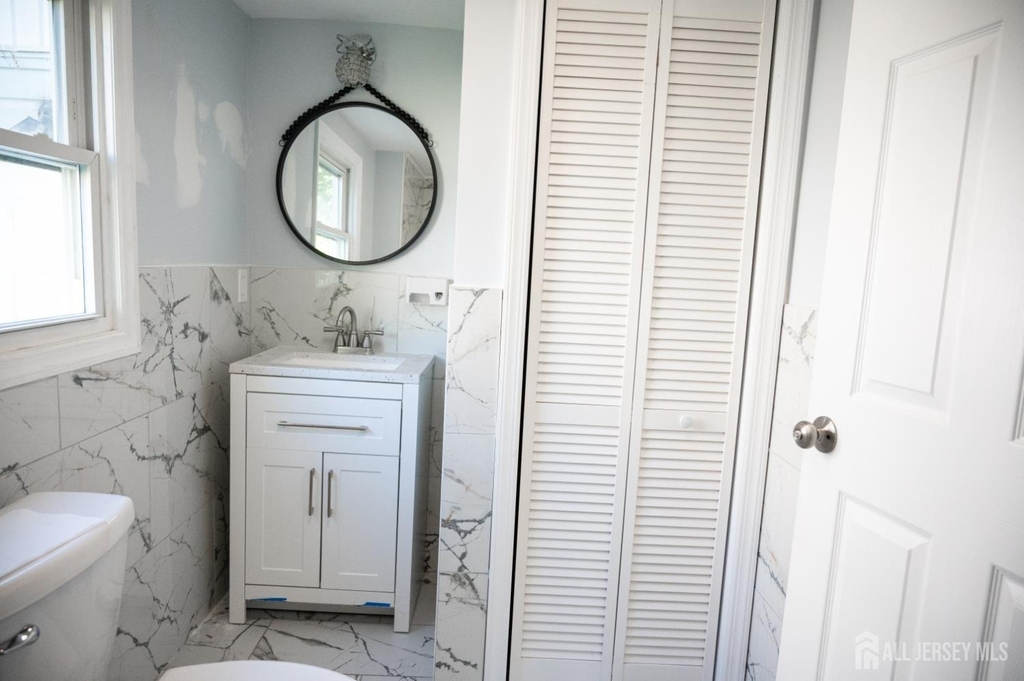 101 Perry Street - Photo 8