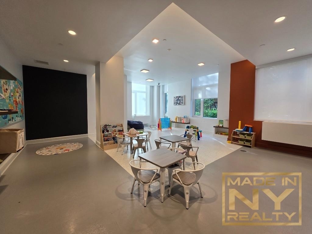 62-11 108th Street - Photo 14